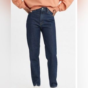 Levi’s high wasted mom jeans